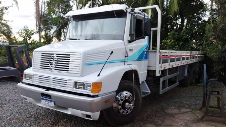  Caminhão roubado em Joinville pode estar em Dois Vizinhos