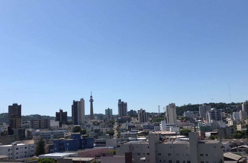  Instabilidade segue elevada no Paraná, e chuvas são esperadas principalmente no período da tarde