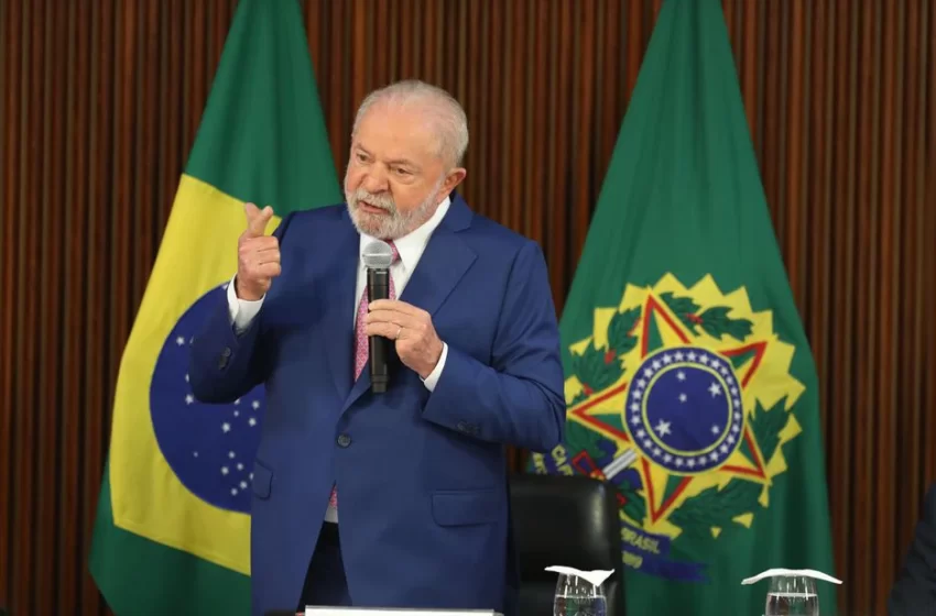  ‘Quem fizer errado será convidado a deixar o governo’, diz Lula em primeira reunião ministerial