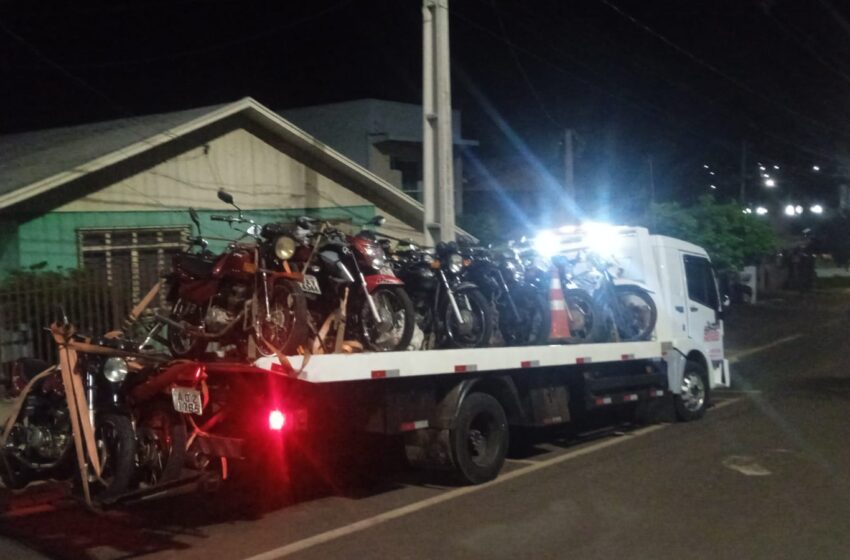  13 motocicletas são apreendidas durante operação equipe de trânsito da Polícia Militar em Marmeleiro