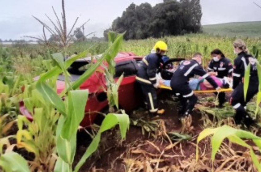  Saída de pista seguida de capotamento deixa idoso de 76 anos morto na BR-158