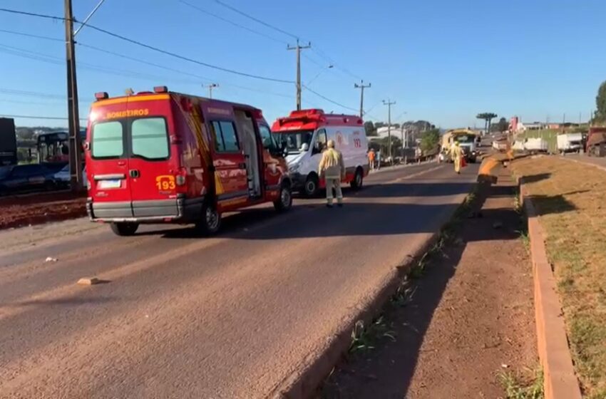  Trabalhador sofre suspeita de traumatismo após ser atingido por peça de trator que estava sendo transportado