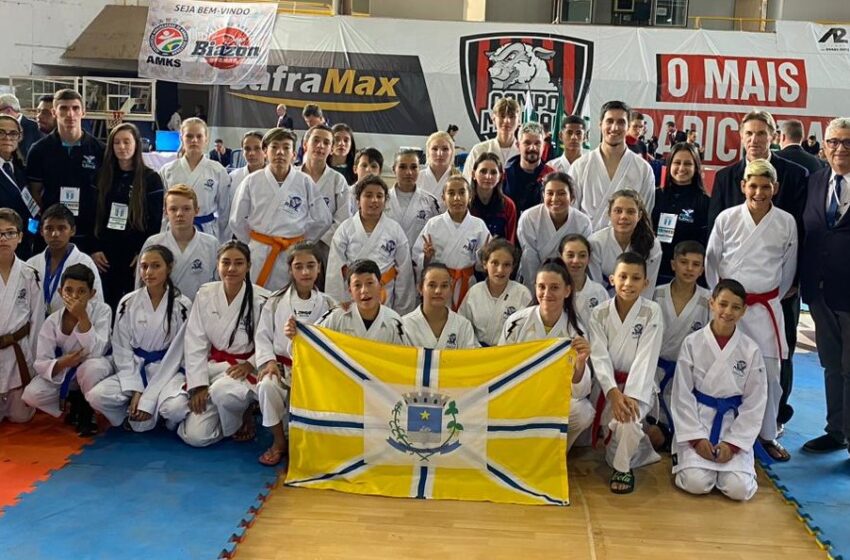  Francisco Beltrão conquista a 1° etapa do Campeonato Paranaense de Karatê