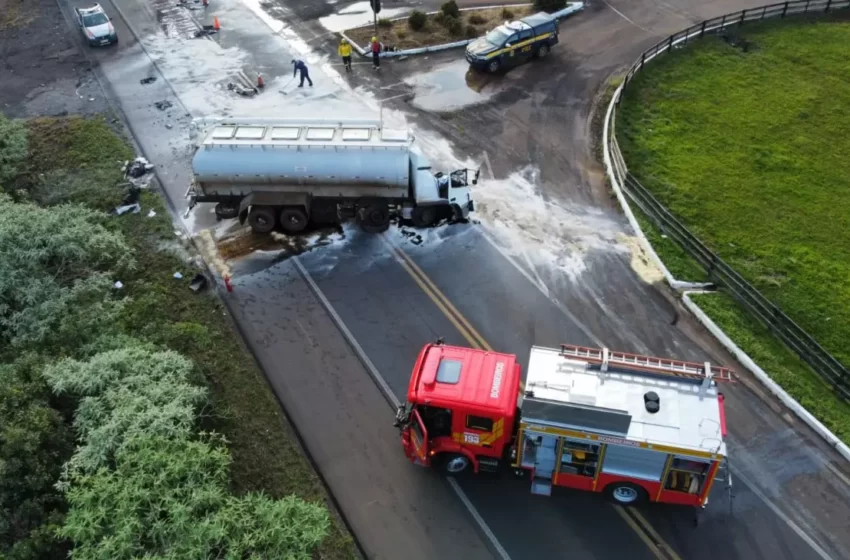  Grave acidente envolvendo dois caminhões deixa um homem morto na BR 282