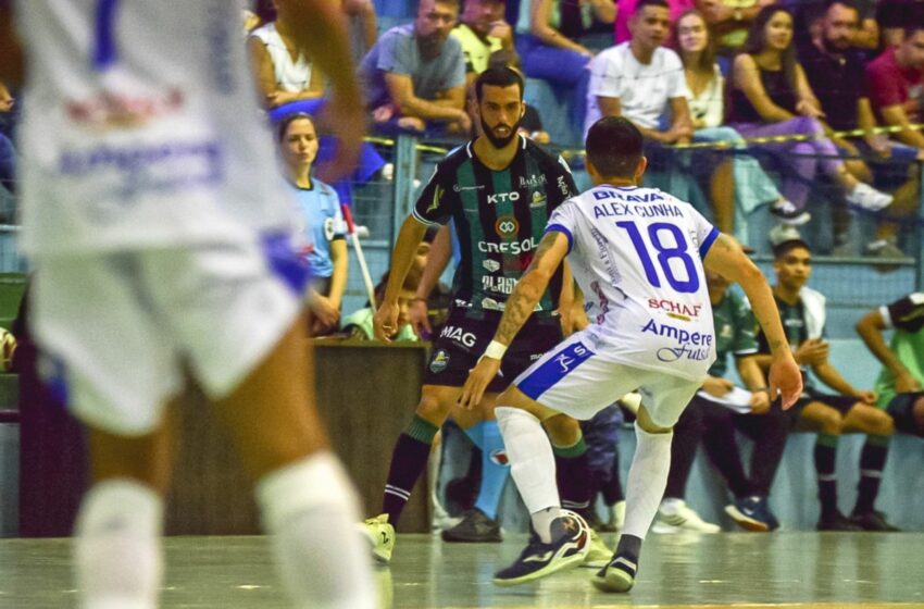  Marreco e Ampére empatam no 2 a 2 em partida pela Série Ouro de Futsal