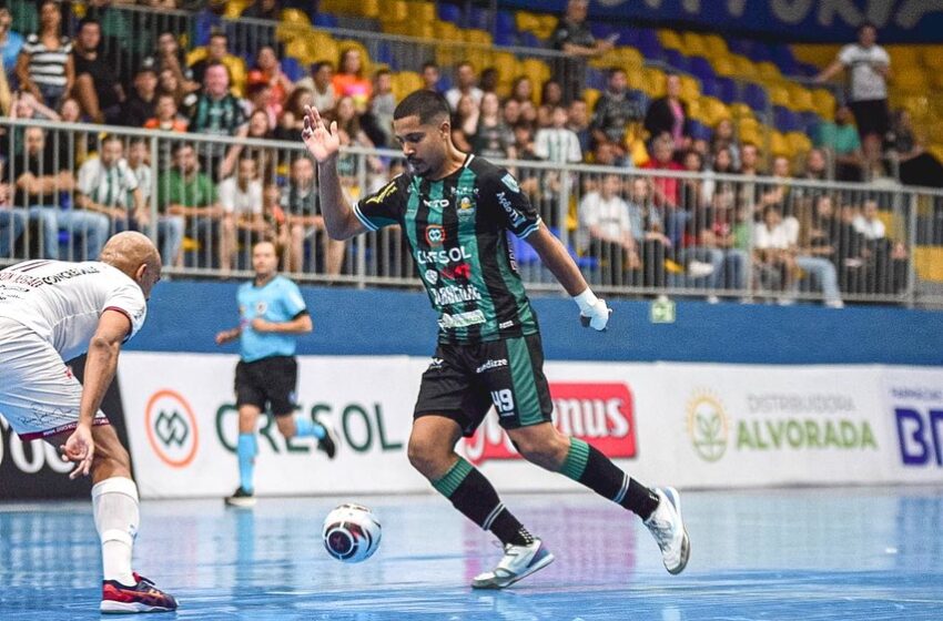  Marreco derrota o Galo Futsal por 2 a 1 no Ginásio Arrudão