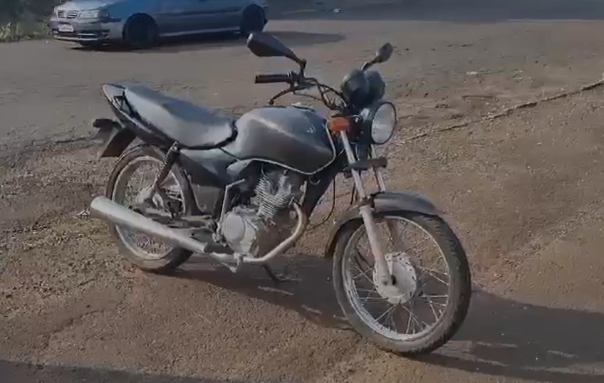 Ciclista fica ferido após colisão com moto no bairro São Miguel