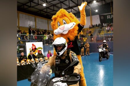 Polícia Militar forma 750 alunos no Proerd em Francisco Beltrão nesta terça-feira (28)
