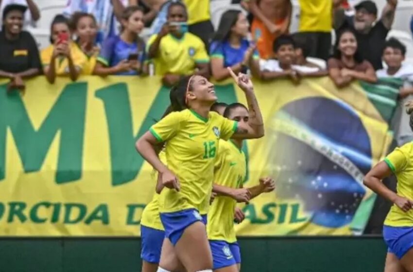 Seleção Brasileira Feminina marca no fim e vence Japão em amistoso