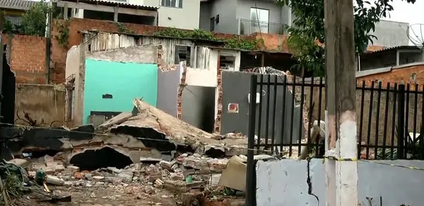  Pedreiro morre após ser soterrado durante demolição de casa no Paraná