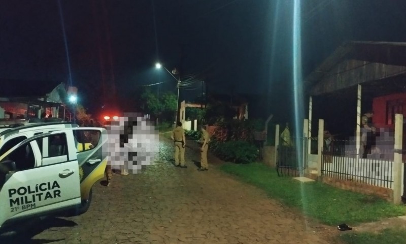  Homem morre e outro fica ferido após serem atingidos por disparos de arma de fogo ao entrar no Brasil por carreiros