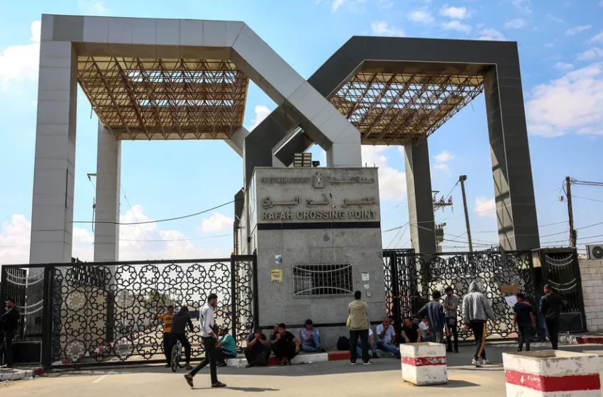  Autoridades egípcias e israelenses autorizam mais 576 estrangeiros a deixar a Faixa de Gaza