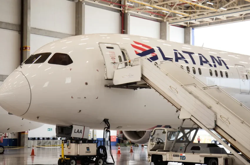  Incidente em voo da Latam deixa ao menos 50 pessoas feridas