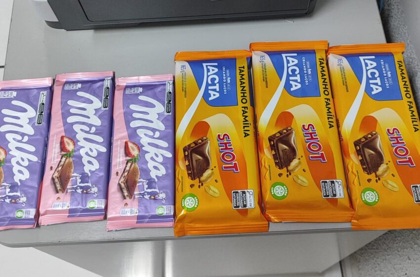  Homem é preso após furtar barras de chocolate em supermercado