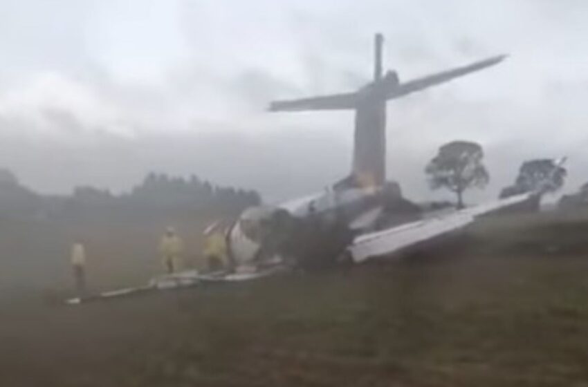  Urgente: Avião sofre incidente durante aterrissagem  em aeroporto