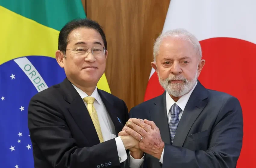  Brasil e Japão assinam três acordos em agricultura e segurança cibernética