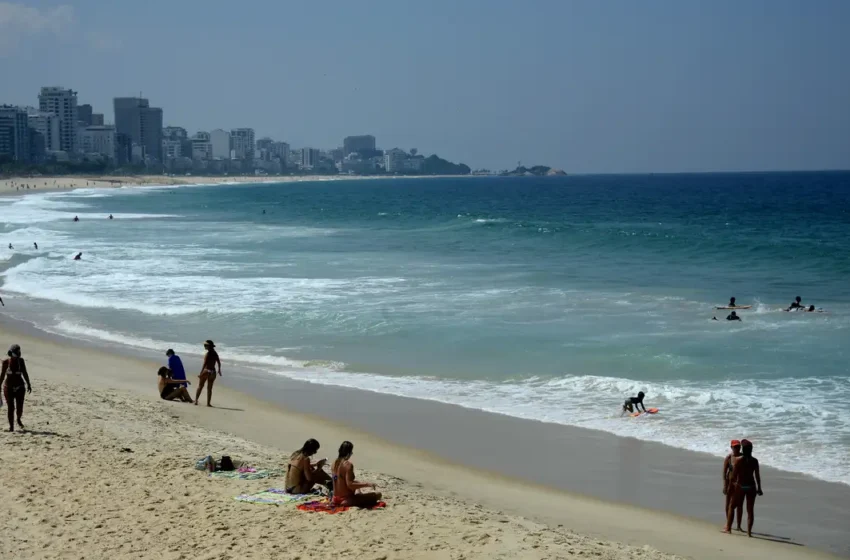  Senado Federal retoma debate de PEC que pode privatizar praias no litoral brasileiro