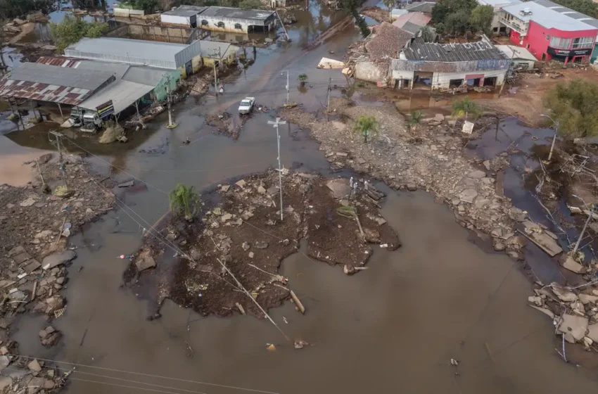  Sobe para 175 o número de mortos após enchentes no Rio Grande do Sul