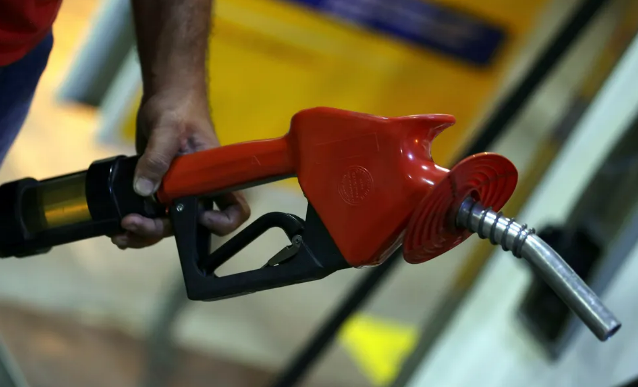  Gasolina e gás de cozinha terá reajuste de preços segundo Petrobras em anúncio desta segunda-feira (08)