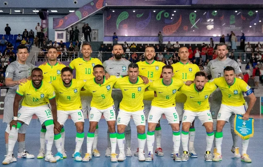  Seleção Brasileira está classificada para a semifinal da Copa do Mundo de Futsal