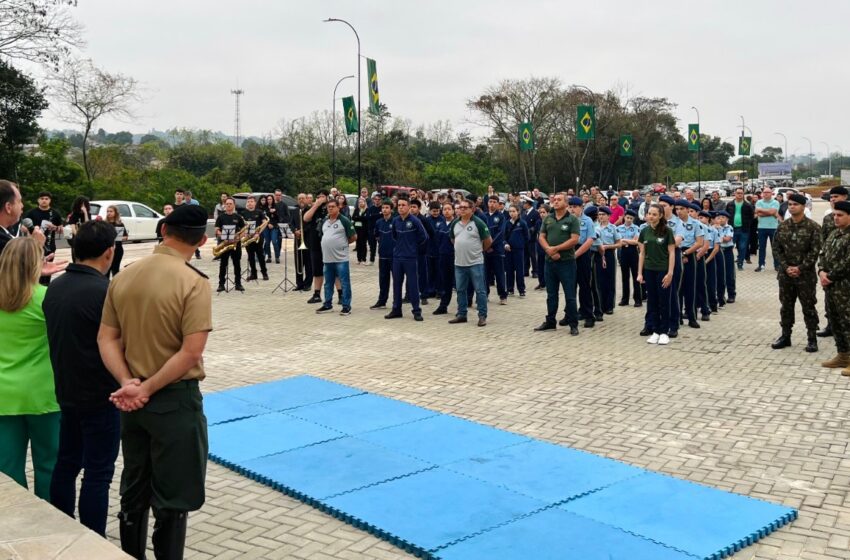  Centro Cívico de Francisco Beltrão é palco da programação da Semana da Pátria