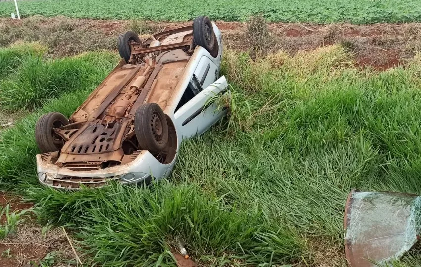  Vó e neta ficam feridas em capotamento na BR-163 no Paraná