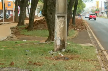 Soldado do Exército do Paraná perde a vida após perder controle de motocicleta e bater em poste