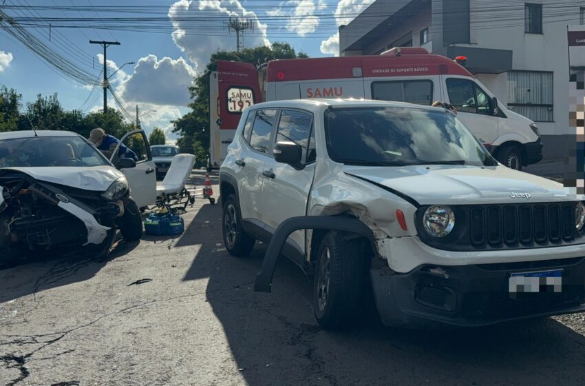  Colisão entre dois veículos é registrada no bairro Cango